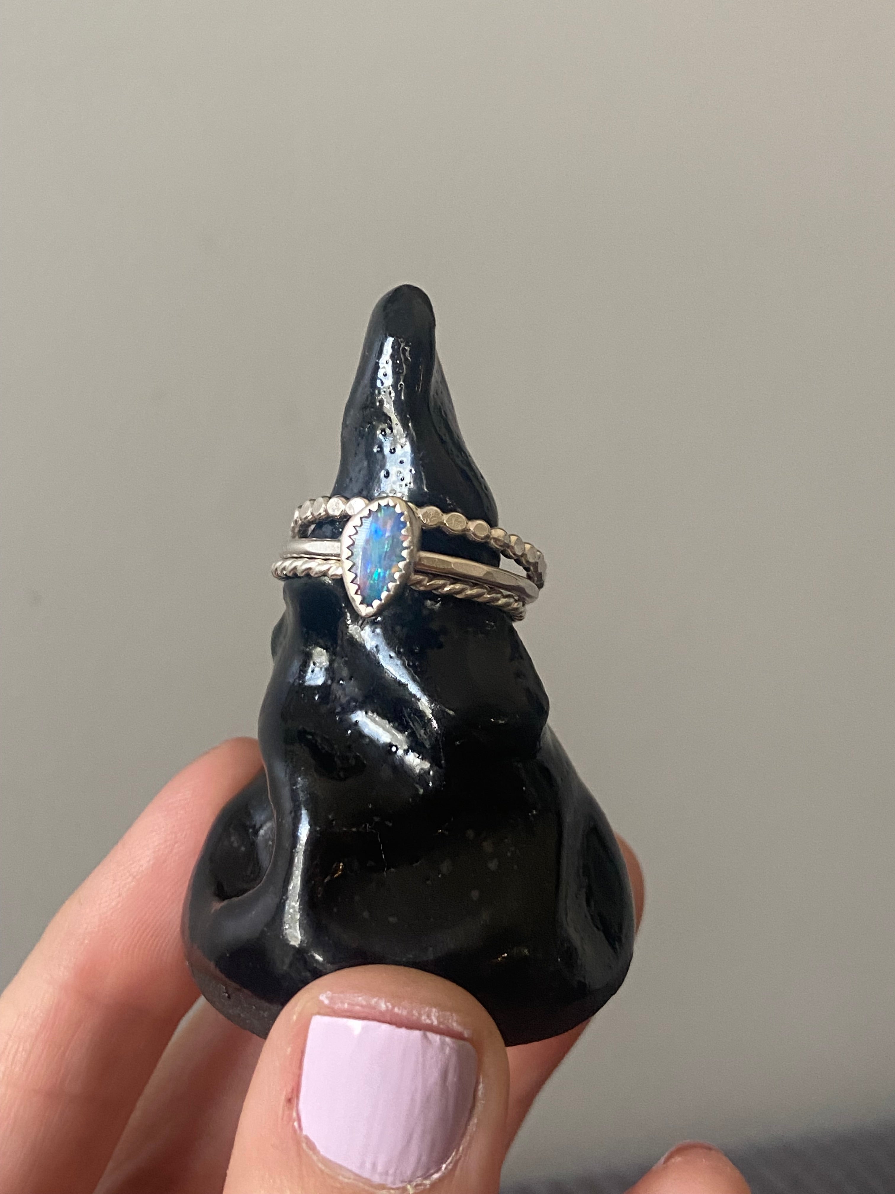 Australian opal size 10