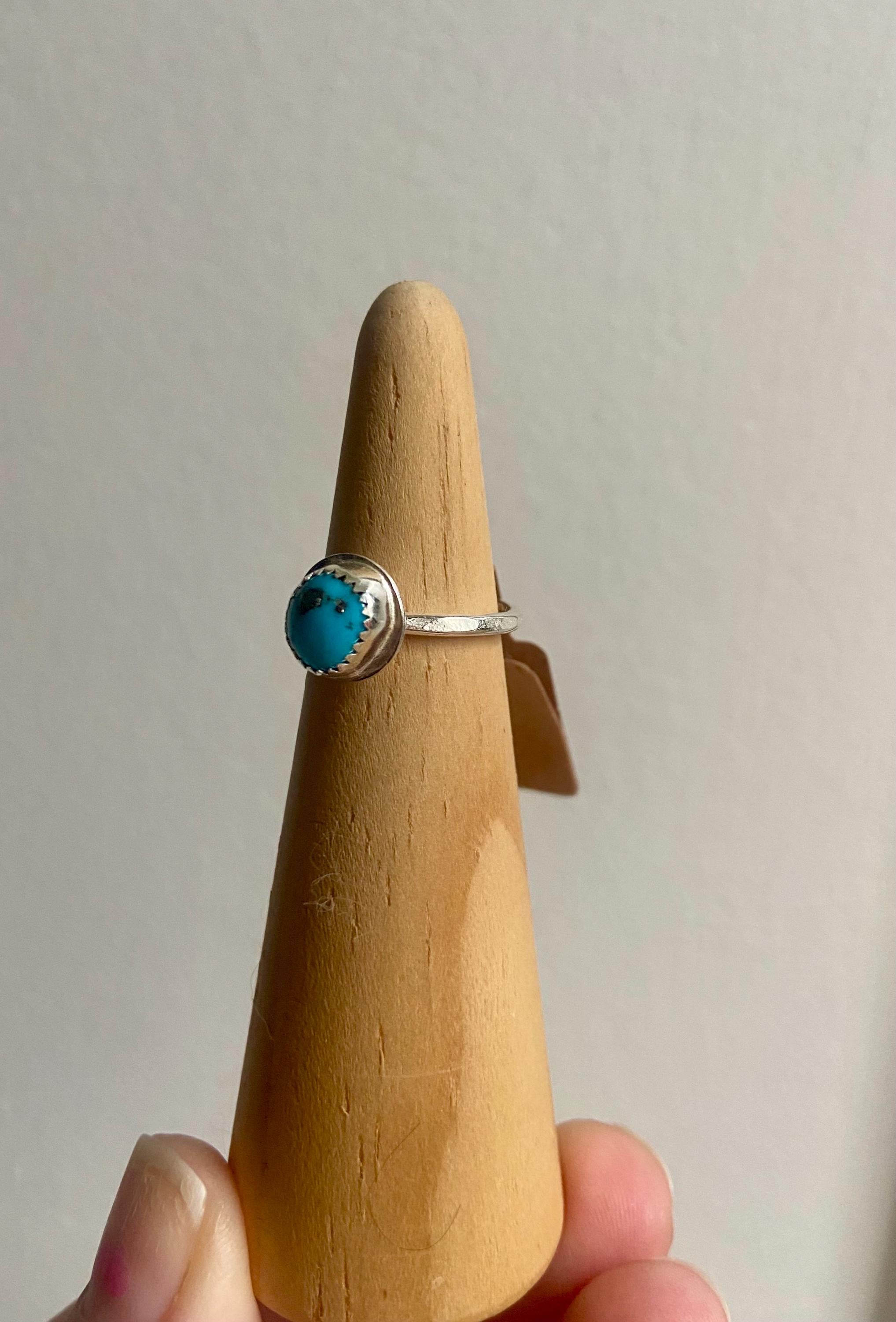 Kingman Turquoise Ring - Size 4.5