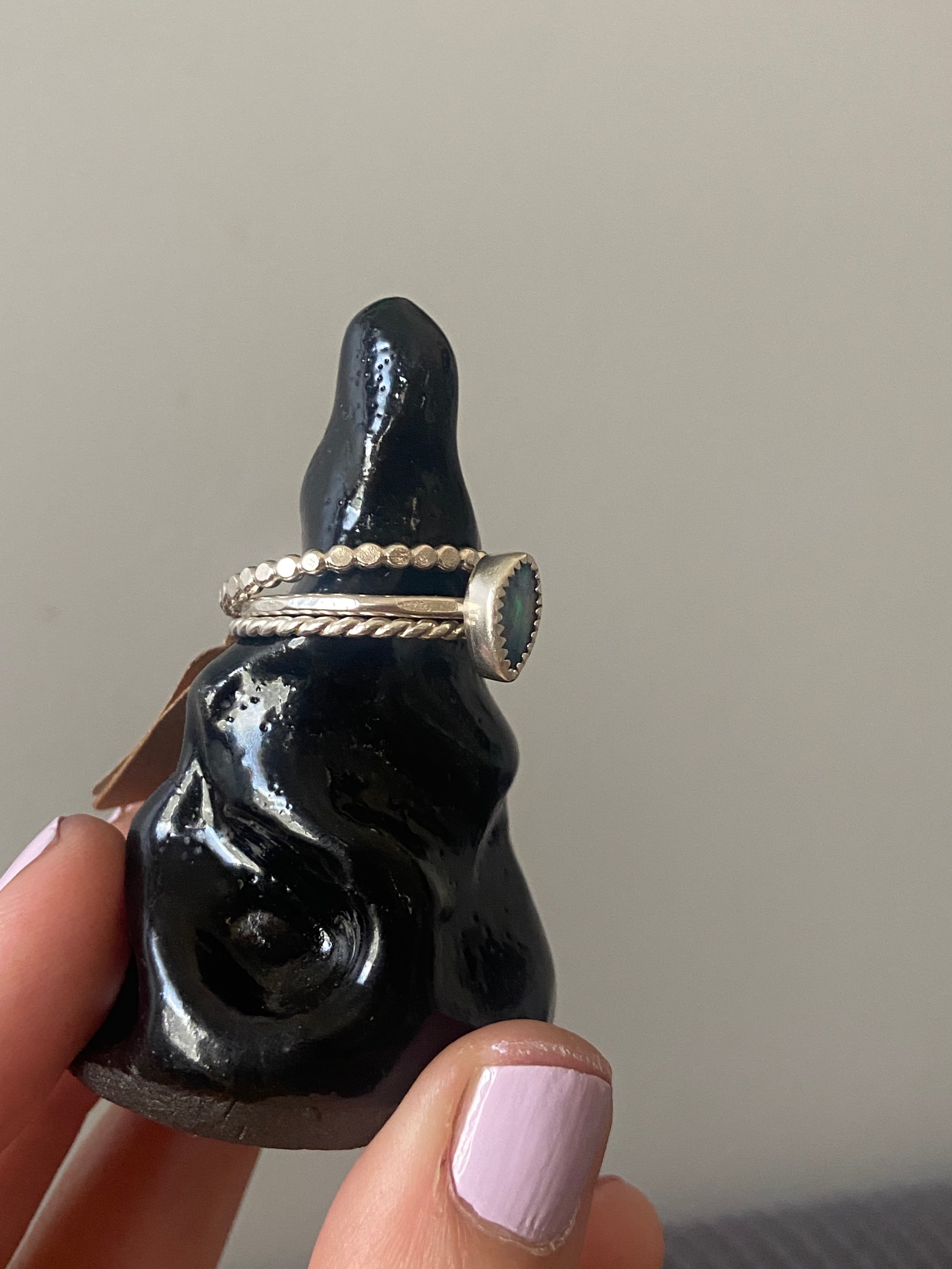 Australian opal size 10