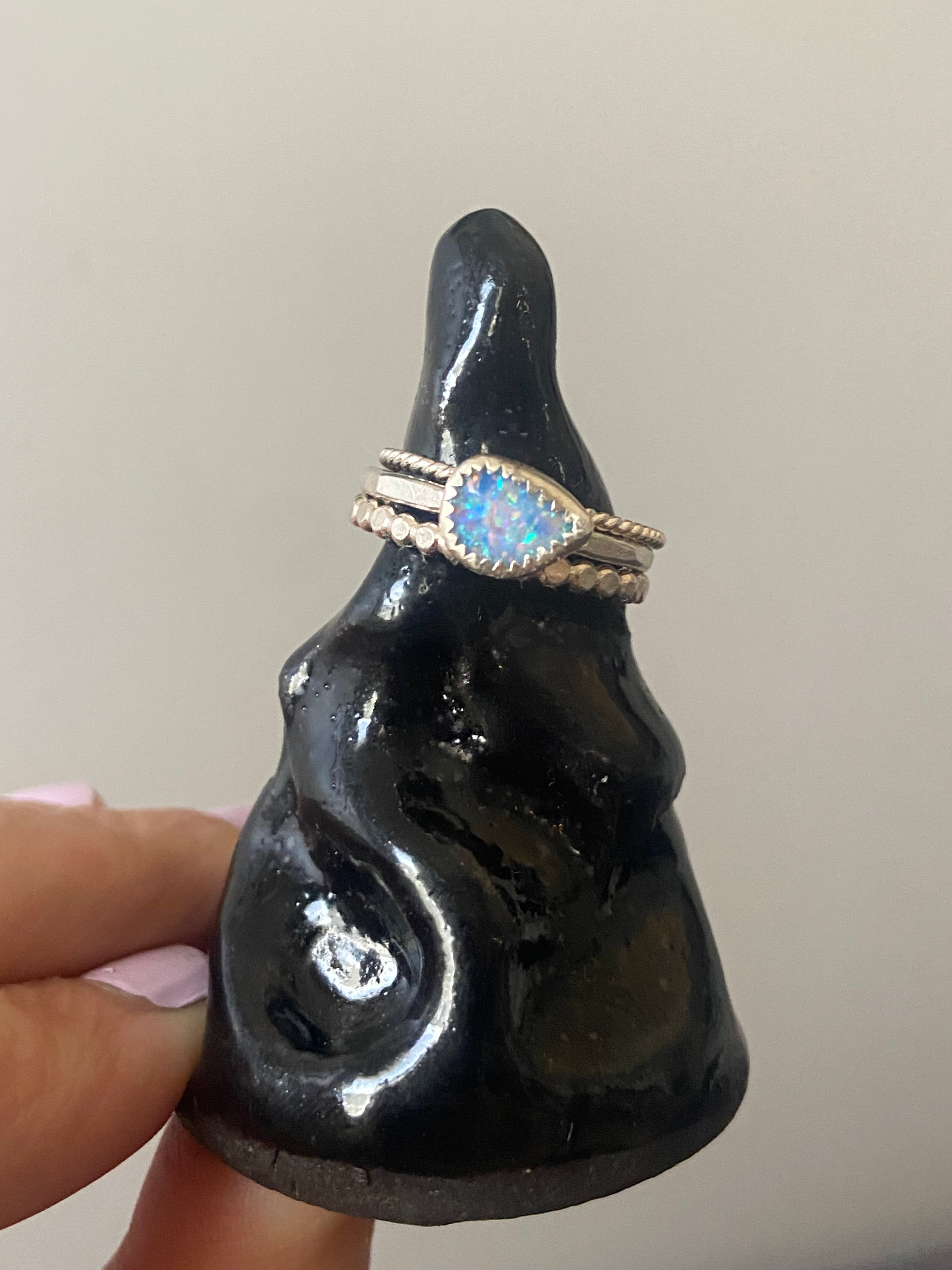 Australian opal size 7.25