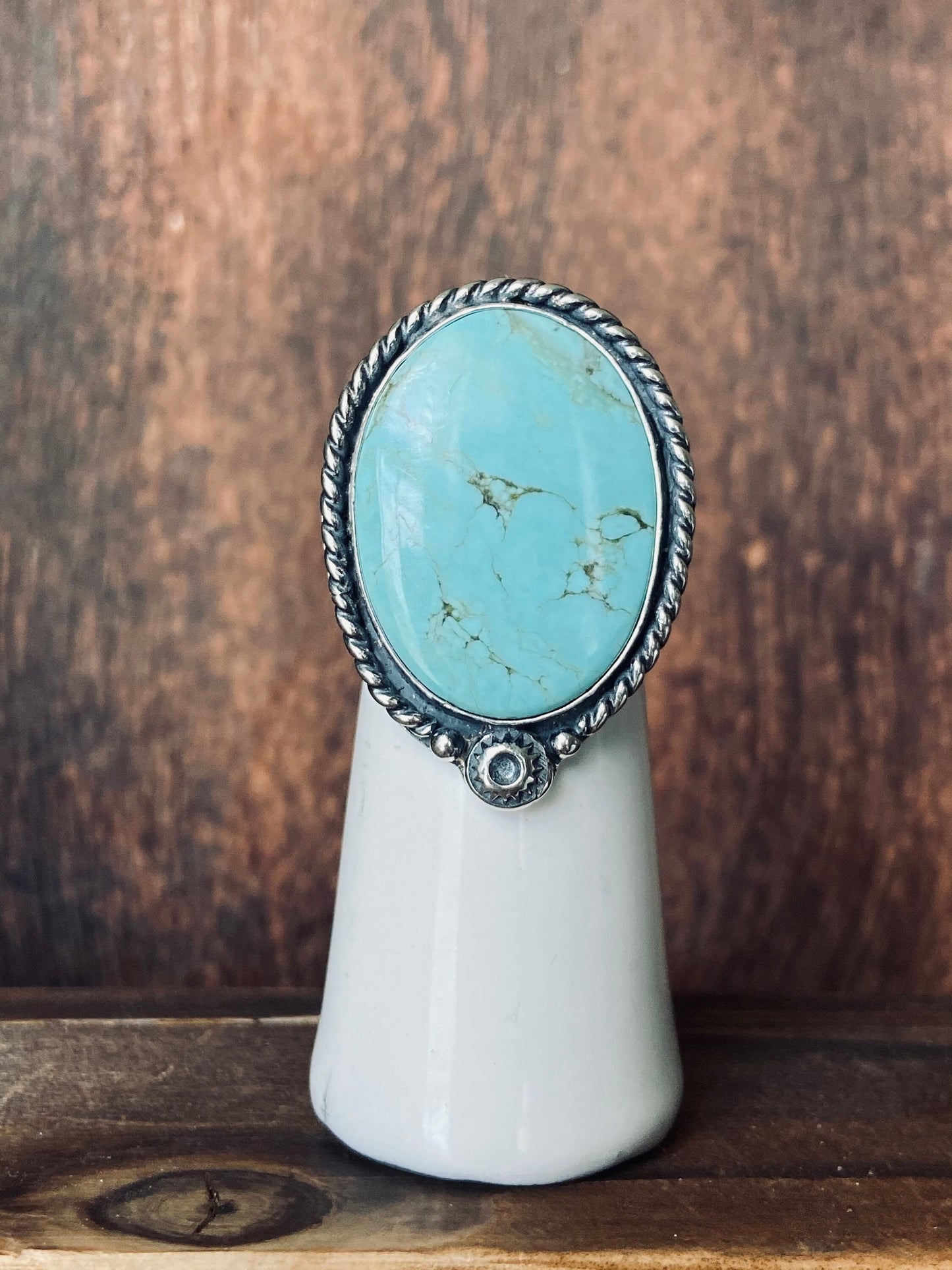 US size 6.25 Kingman turquoise and sterling silver ring with decorative accents/rope boarder/split ring band/ one of a kind/ready to ship